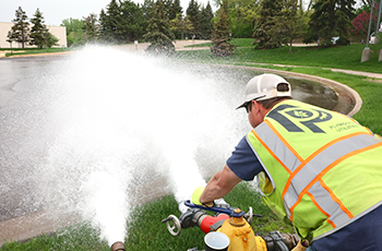 water main flushing 